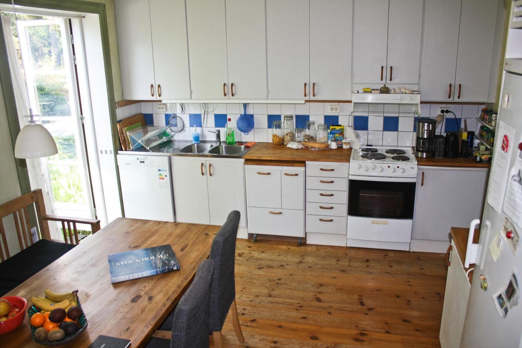 B&B Eco-Village 12 Min From City 스톡홀름 외부 사진