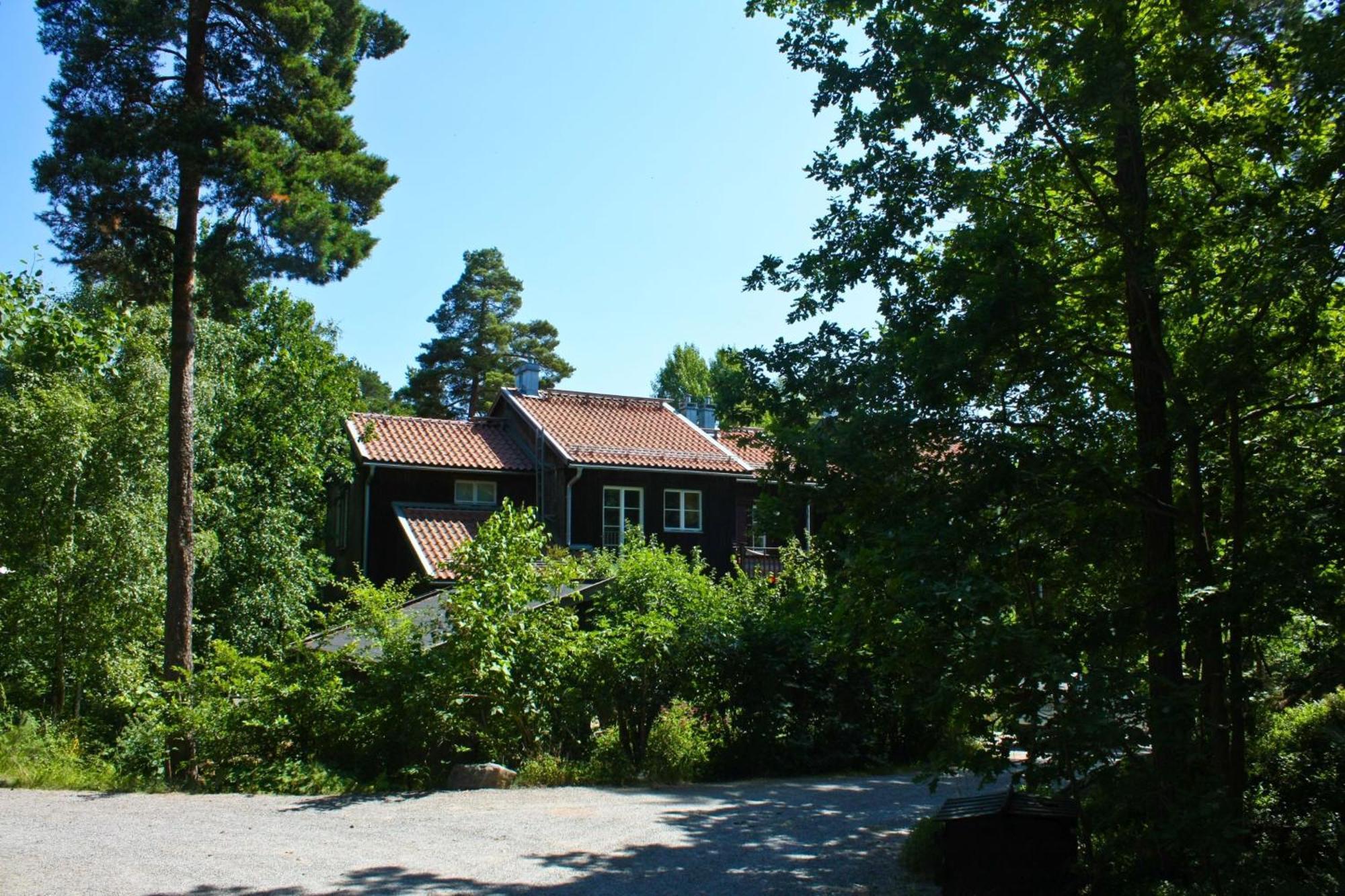 B&B Eco-Village 12 Min From City 스톡홀름 외부 사진